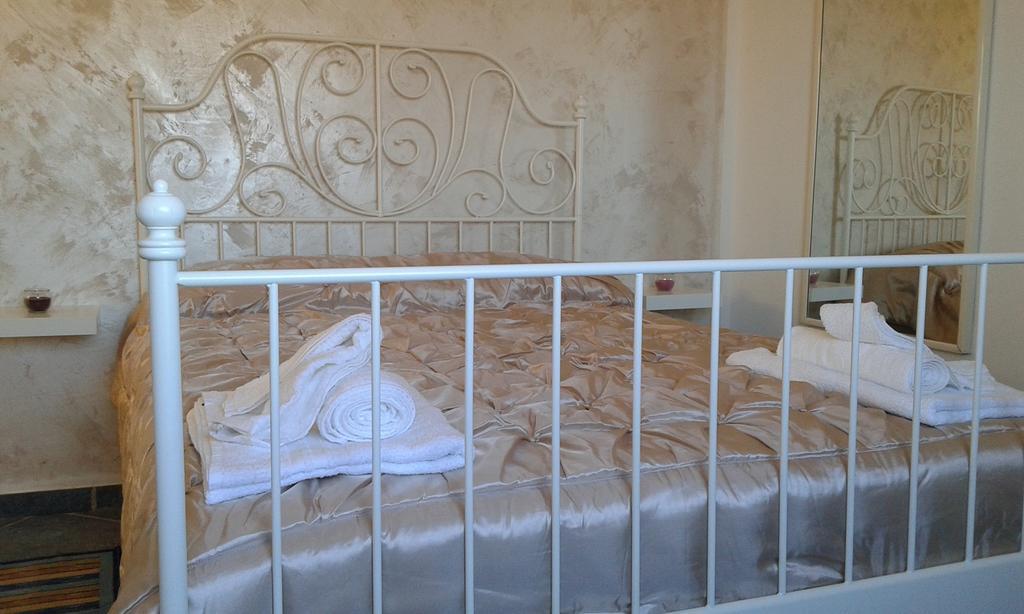 B&B Villa San Nicola 圣尼科拉阿尔切拉 外观 照片