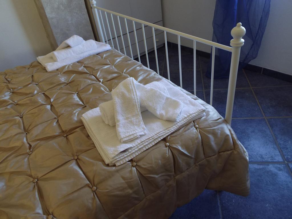 B&B Villa San Nicola 圣尼科拉阿尔切拉 外观 照片